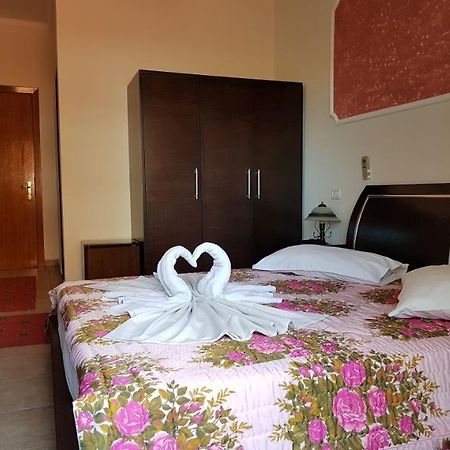 Hotel Skampa Durrës Buitenkant foto